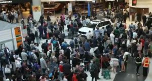 Renuncias en la TSA superan las 400 en medio de cierre parcial y afectan operaciones