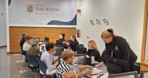 Hacienda abre tres centros para llenar planillas