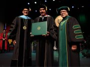 Bobby Valentín recibe Doctor Honoris Causa en Música