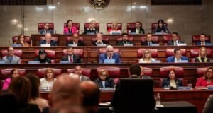 Senado cita a presidente de AAA por crisis de agua