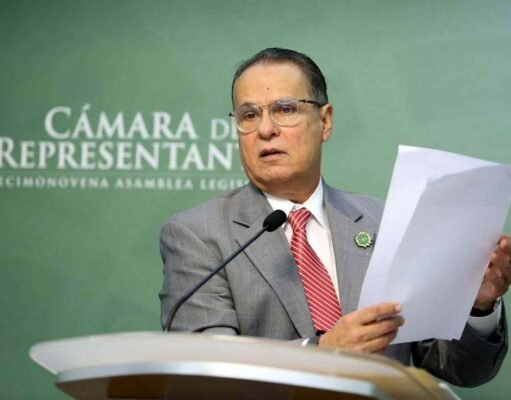 Representante Varela critica freno a investigación legislativa sobre centros de inspección