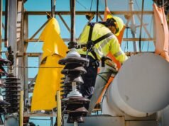 LUMA reporta más de 99% de clientes con servicio y anuncia mejoras en la red eléctrica