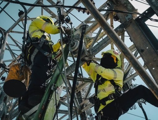 Cámara aprueba proyecto para que municipios reparen alumbrado público