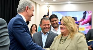 Fortaleza asegura que reforma de permisos no afectará autonomía municipal