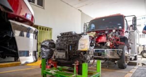 Compran equipos a los bomberos y aumentan salario a empleados del 9-1-1