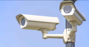 Investigan acto de vandalismo que destruyó sistema de cámaras en Yauco