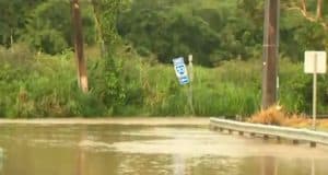 Fuertes lluvias dejan carreteras intransitables en Naguabo
