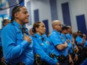 Anuncian aumento salarial para la Policía