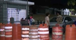 Clausuran portones de la UPR Río Piedras en inicio de huelga indefinida estudiantil