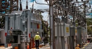 LUMA completa trabajos en Costa Sur mientras Genera PR reporta salida de una unidad generatriz