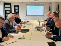 Alcaldes PPD y PNP en la misma mesa para reclamar fondos