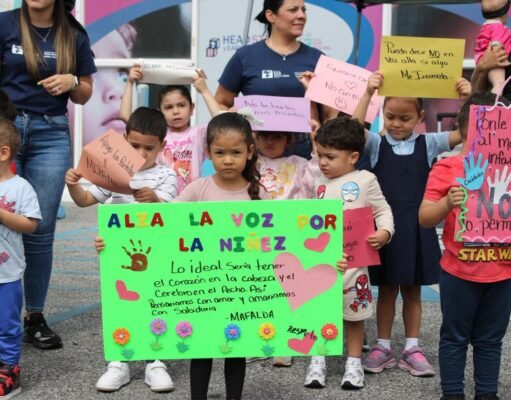 Centro Sor Isolina realiza caminata ‘Alza la Voz por la Niñez: Amor que Protege’