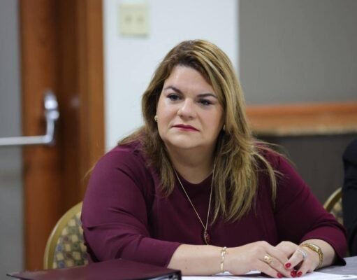 Gobernadora anuncia medidas para acelerar recuperación del servicio de agua