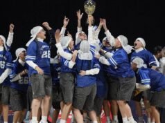 Católica gana campeonato de baile universitario