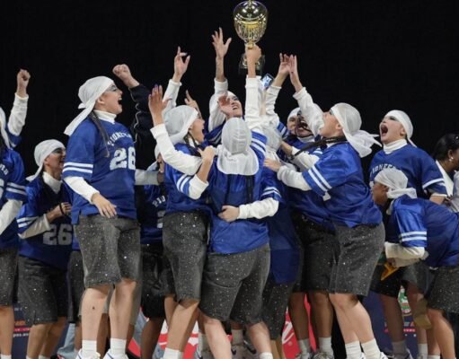 Católica gana campeonato de baile universitario