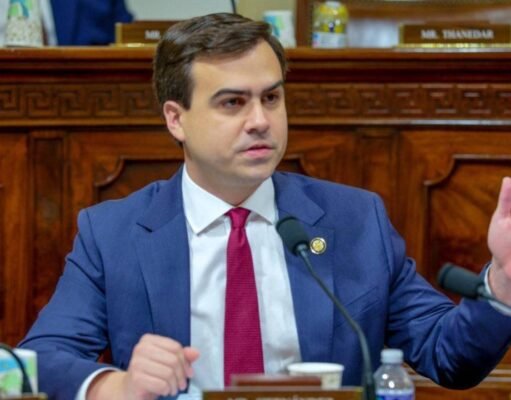 Pablo José escribe a presidente de la AAA