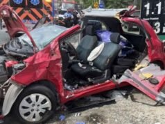 Hombre queda pillado en su vehículo tras accidente en Juncos