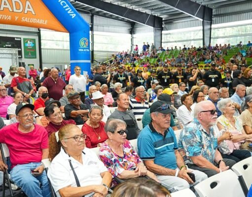 Villalba celebra primera Cumbre de Adultos Mayores