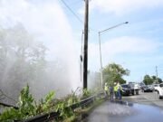 Rotura de tubería en la avenida Kennedy deja sin agua a miles de abonados