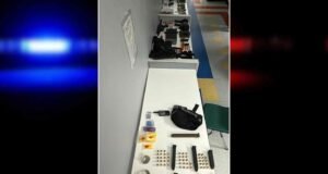 Arrestan a joven de 18 años durante allanamiento por drogas y armas en Ponce