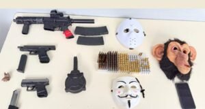 Policía hace varias intervenciones, realiza arrestos y ocupa drogas y armas