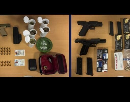Arrestan hombre con tres armas de fuego y fiscal ordena citarlo para otro día
