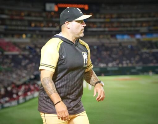 Dirigente del Año de la Doble A: Juan Medina