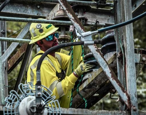 5,500 clientes de LUMA en Ponce y Juana Díaz estarán sin servicio el martes por mantenimiento