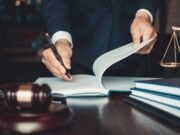 Acusan pareja por compras fraudulentas de 20 mil dólares con tarjetas hurtadas