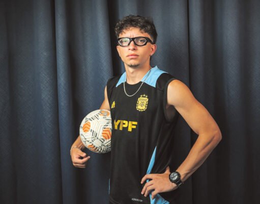 De Ponce para el equipo de soccer de Port St. Lucie