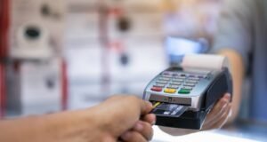 Piden estar alerta tras incidente de ciberseguridad reportado por EVERTEC