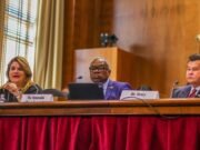 «Los escándalos del Gobierno nos debilitan en Washington»