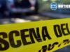 Muere conductor al caer por barranco
