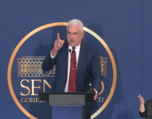 Presidente del Senado atribuye a “revancha de Domenech” recortes a agencias