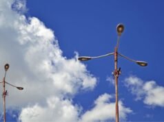Listo el Reglamento para que los municipios reparen alumbrado eléctrico