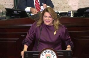 Gobernadora conmemora los 250 años de Estados Unidos con llamado a la estadidad