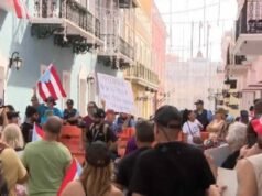 Cacerolazo frente a LUMA Energy en protesta por el alto costo de la electricidad