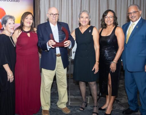 Reconocen el legado del Dr. García Rinaldi