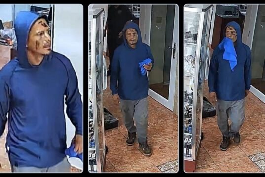 SE BUSCA: Policía intenta dar con sospechoso de asesinato en casa de empeño