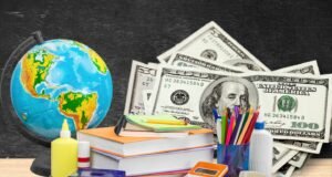 Hacienda anuncia días exentos del pago de IVU en artículos escolares