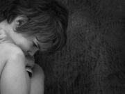 Arrestan a dos hombres por explotación sexual infantil de menor de 5 años