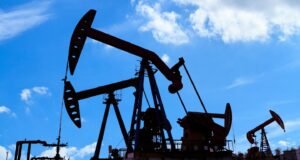 Choque petrolero agrava riesgo de estancamiento económico en Puerto Rico
