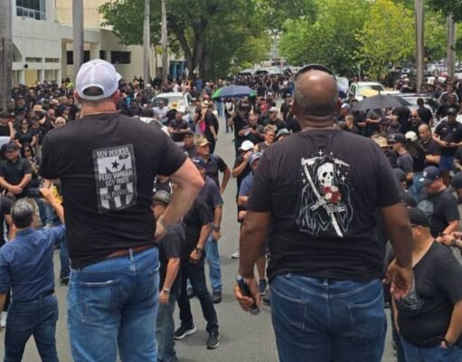 Gobernadora y Superintendente atribuyen a la JSF demora en aumento a policías