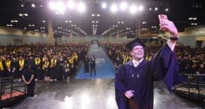 Northbridge gradúa a 8,973 nuevos profesionales