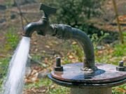 Agencias alertan de venta de agua de pozo ilegal