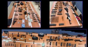 Policía ocupa arsenal de armas de fuego en Salinas