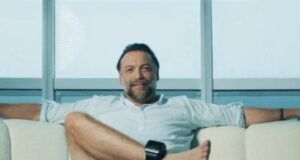 ‘Jhoby Weaks’: el criptoempresario convicto que firmó contrato por $5,000 millones con el Gobierno