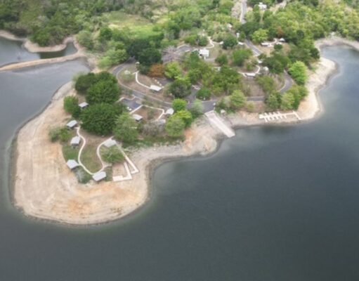 Alcalde de Toa Alta propone racionamiento preventivo y limitar embarcaciones en el Lago La Plata