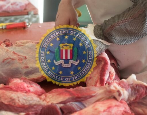 Acusan planta de ganaderos de descargar sangre y desperdicios animales al mar
