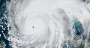 NOAA mantiene pronóstico de una temporada de huracanes por debajo de lo normal en el Atlántico